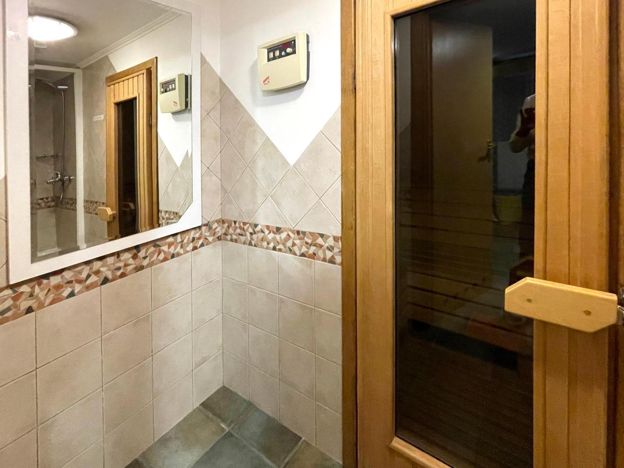 Economy Room In Hotel Eney 리비프 객실 사진